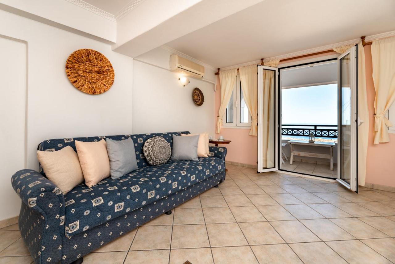 Villa By Hotel Thira 费拉 外观 照片
